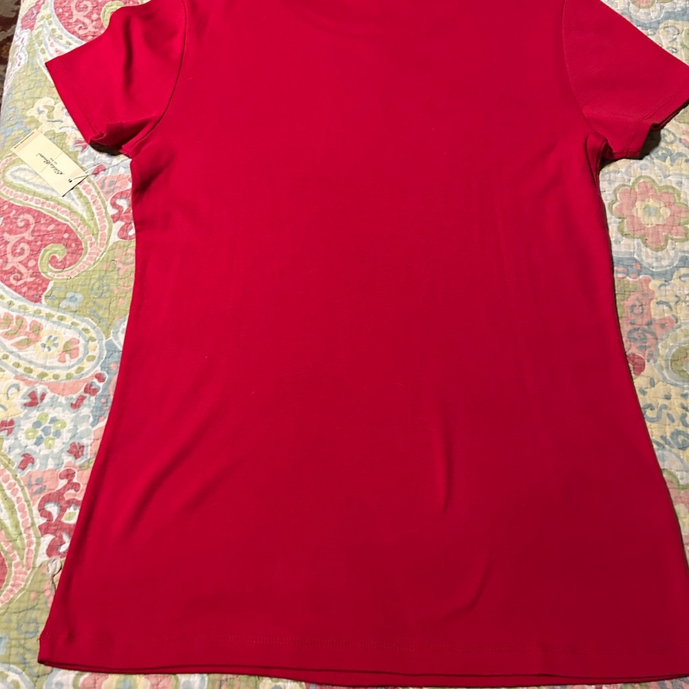 Red Eddie Bauer crew neck Tee. NWT - Picture 6 of 6
